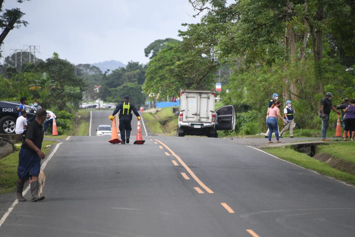 Conductor atropella a un señor y se va a la fuga 