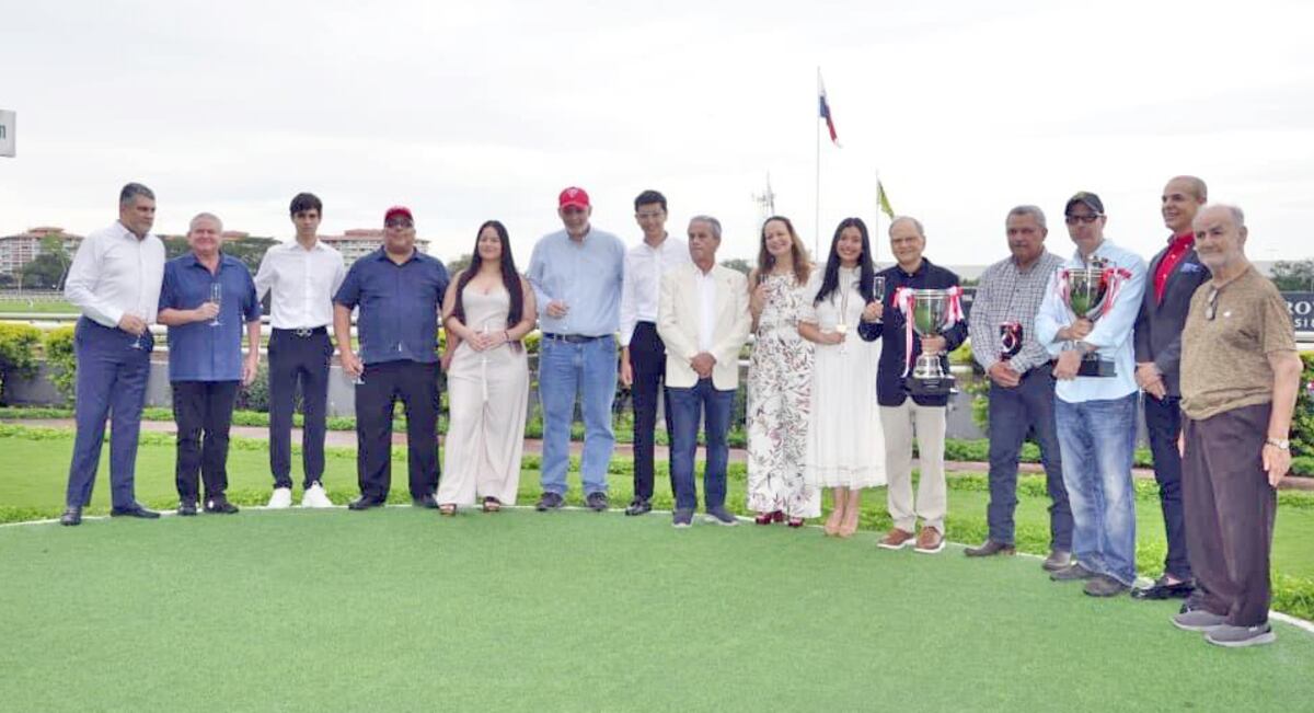 Final de infarto: ‘Danyer’ le roba la foto a ‘Sol Papá Carlos’