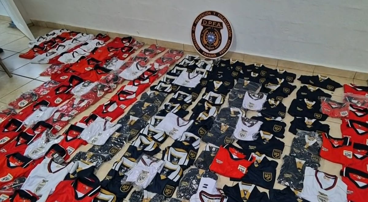 Aduanas decomisa 230 suéteres falsos de la selección en David y detecta “triangulación” regional