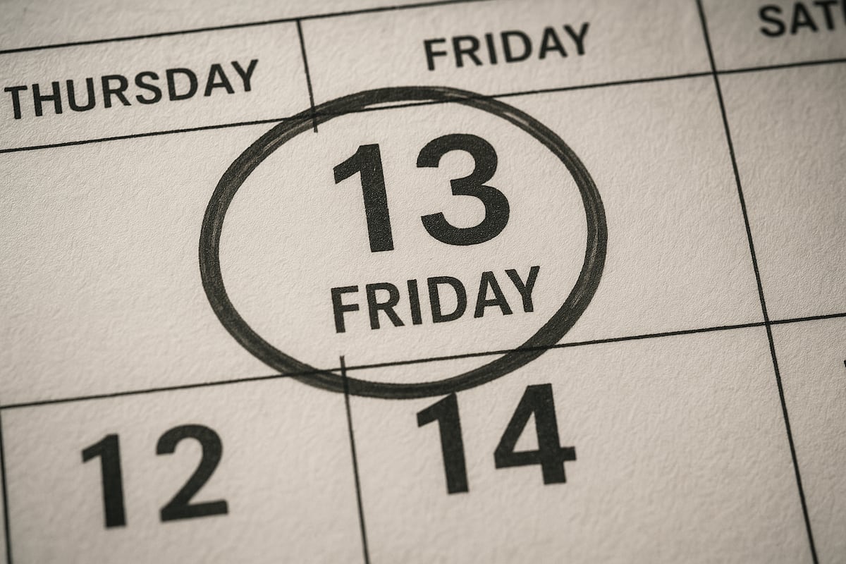 Hoy es viernes 13, considerado un día de mala suerte. Aquí te contamos por qué