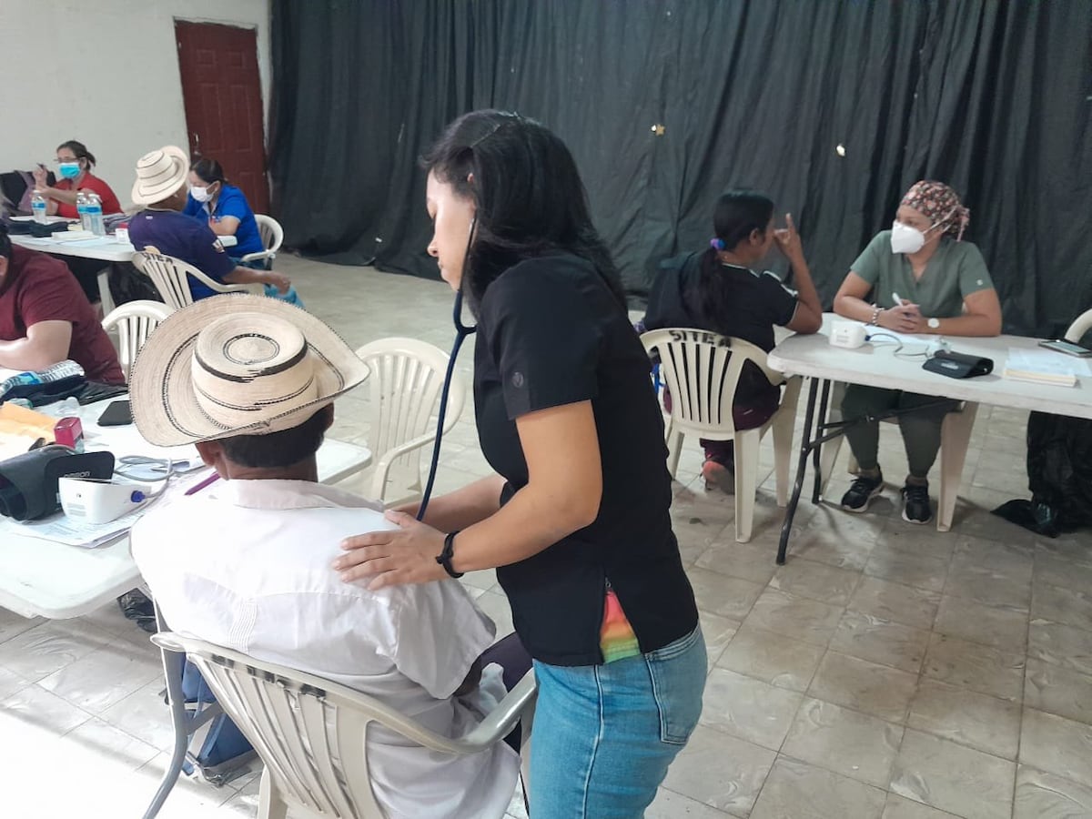 Gira de salud ‘Amor sobre ruedas’ beneficia a Natá con atención médica gratuita