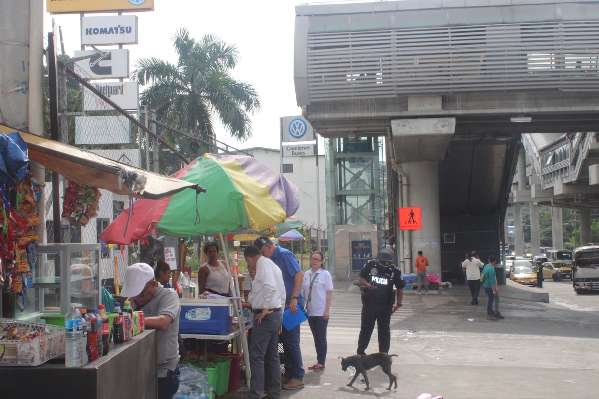 Con roedores y cucarachas, cierran restaurante por insalubre tras operativo sorpresa. Te diremos dónde