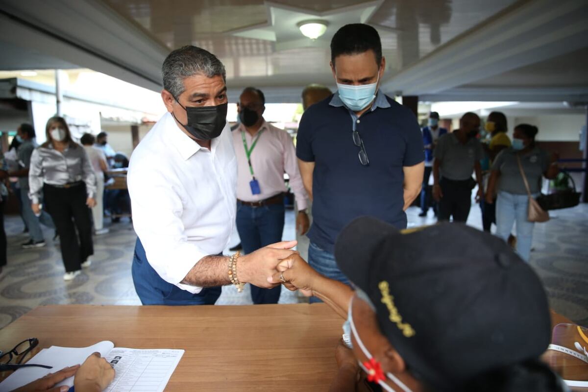 Bajo puntaje para certificación médica fue una decisión unánime, revela el ministro Sucre