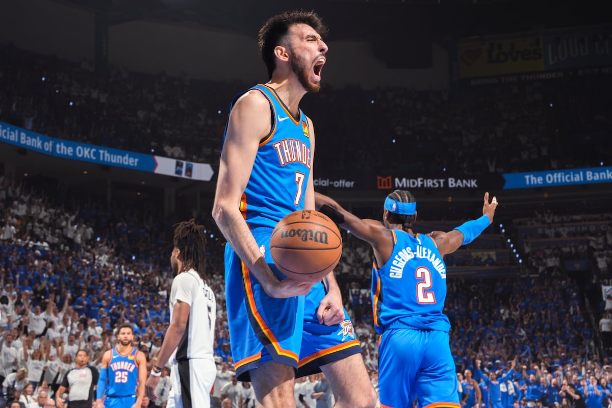 Los Spurs lucharon, Wembanyama defendió, pero el Thunder se lleva el segundo juego
