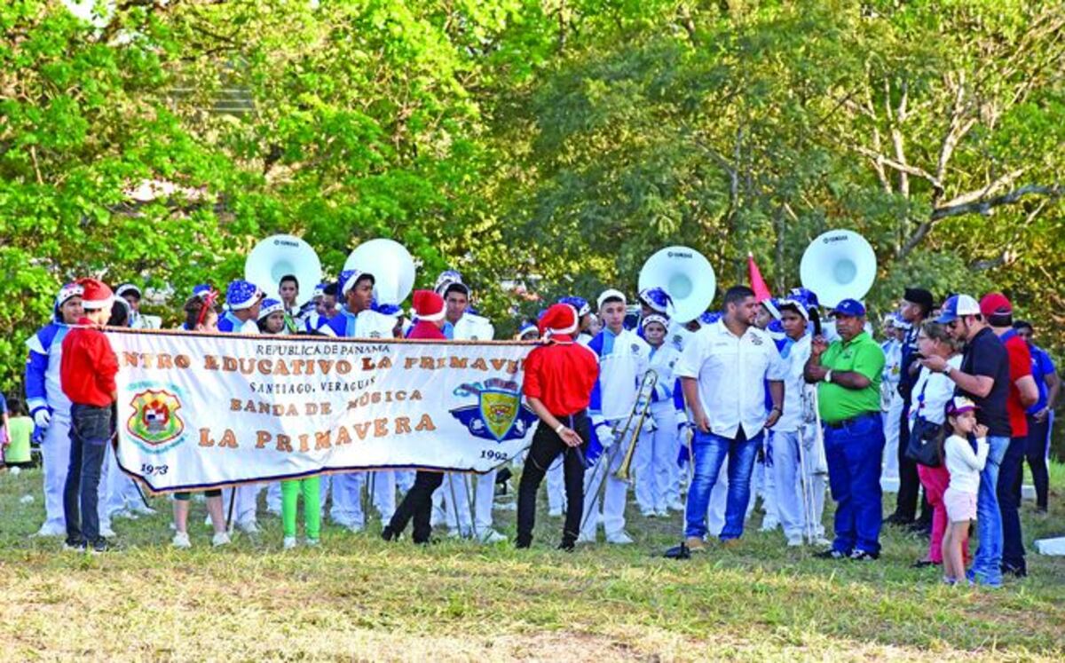 Miembros de la banda de música de la Escuela La Primavera le tocarán al Papa