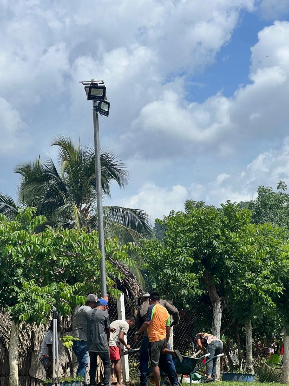 Luz para todos: Gobierno reduce 4% de la pobreza energética en un año