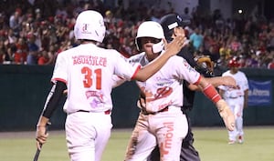 Coclé aplasta a Chiriquí 9-0 a domicilio y toma ventaja en la final del béisbol juvenil