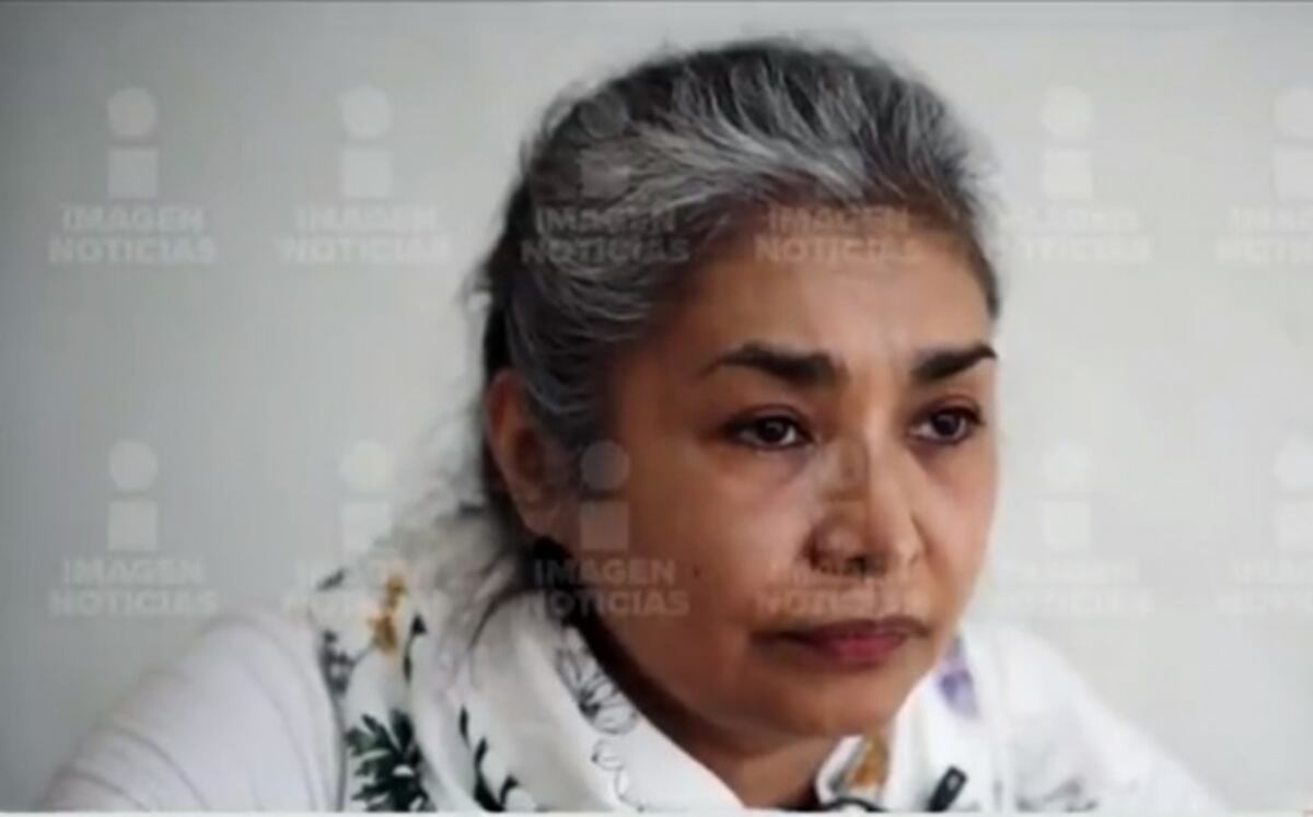 Video|Siento terriblemente la muerte de mis niños:directora del Colegio Rébsamen