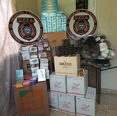 Incautan más de 1,300 cajetillas de cigarrillos y otros productos en allanamiento en Pocrí
