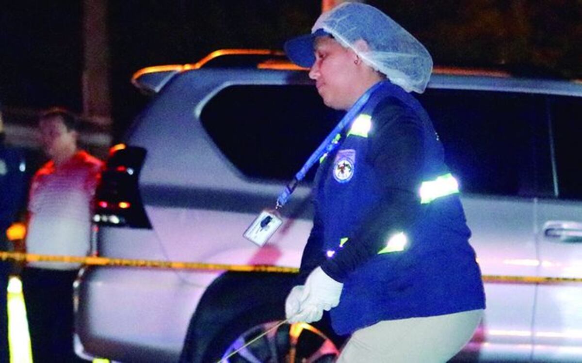 Una hora antes de morir intentaba mantenerse de pie pero no podía  