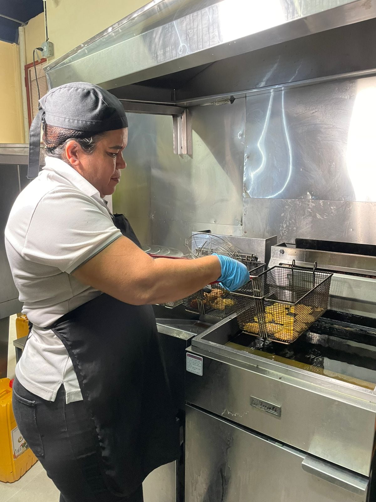 ¡Chicharrones, sazón y tradición! La Cazuela cierra con broche de oro la gira del sabor en Panamá Oeste de Fonda vs Fonda  