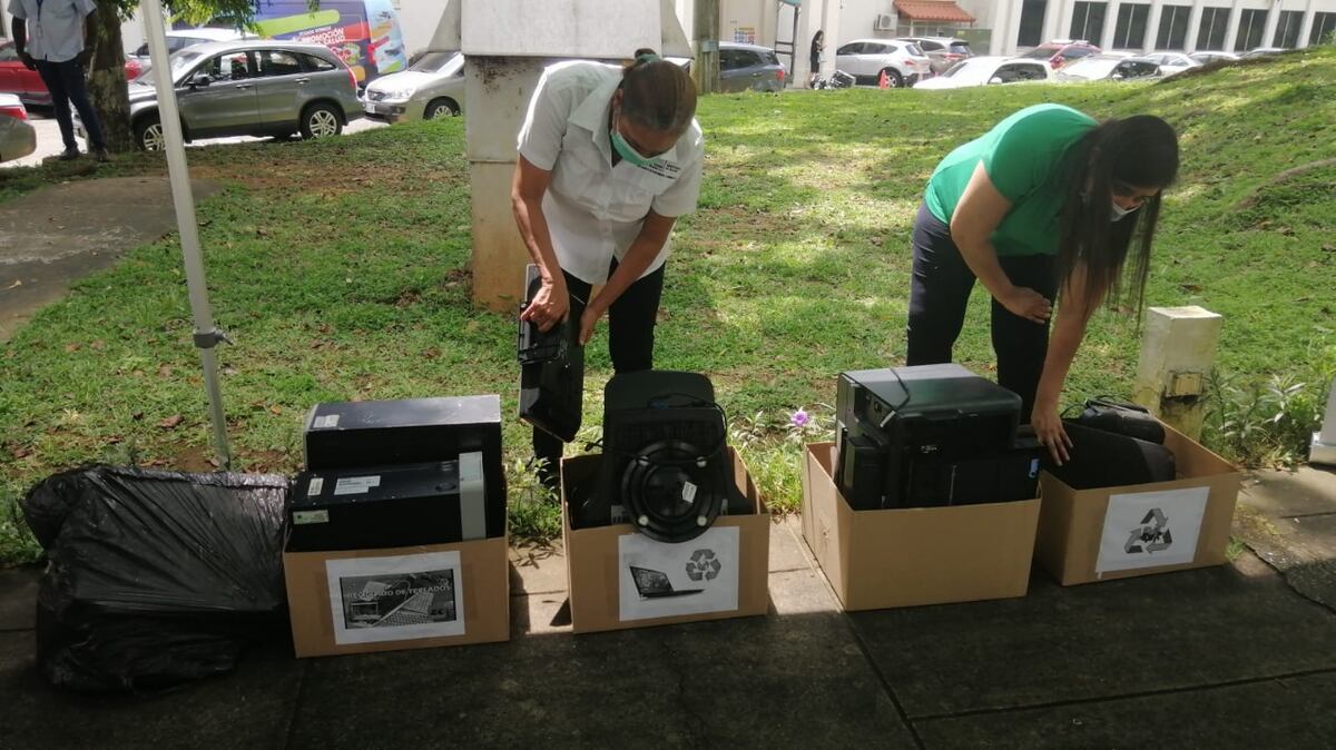 Ojo, no los tire. Los aparatos electrónicos son reciclados