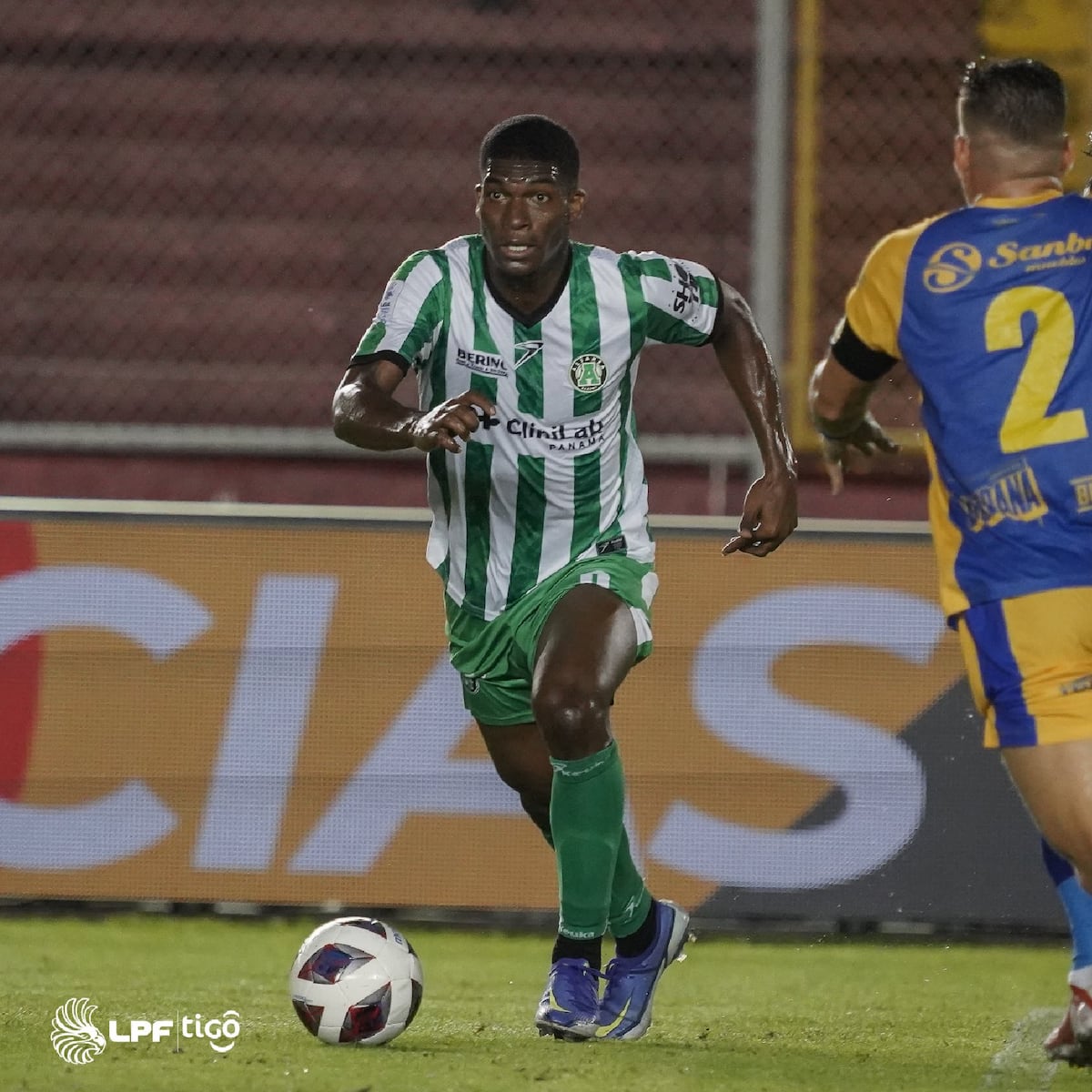 Azarías Londoño es fichado por el Comunicaciones de Guatemala