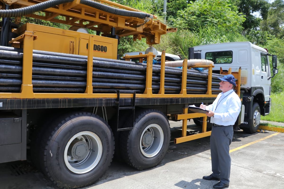 Investigan posible compra irregular en el Minsa de máquinas perforadoras