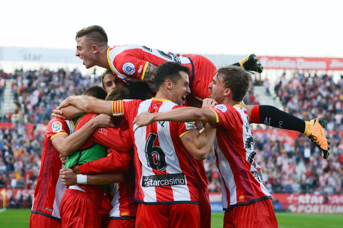 Equipo del panameño Yoel Bárcenas anuncia positivo en la covid-19