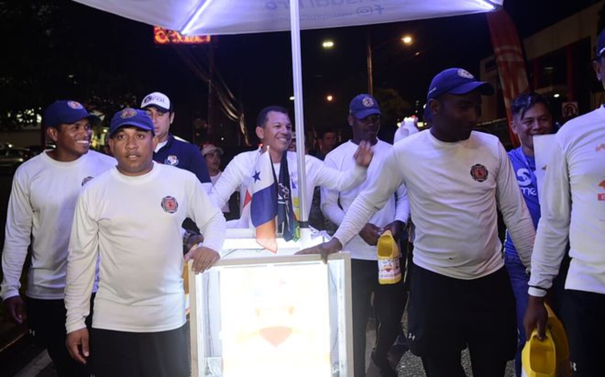 Casís y su alcancía terminan recolecta para operar a niños.Este fue el resultado