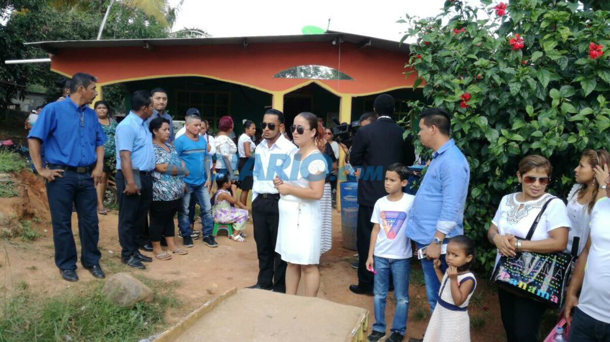 En vísperas del nacimiento del Niño Dios. Despiden a la pequeña Cristiany |VIDEO