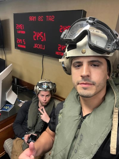 ¡Gigante en la bahía! Mayer Mizrachi y diputados conocen el USS Nimitz, que está en aguas panameñas