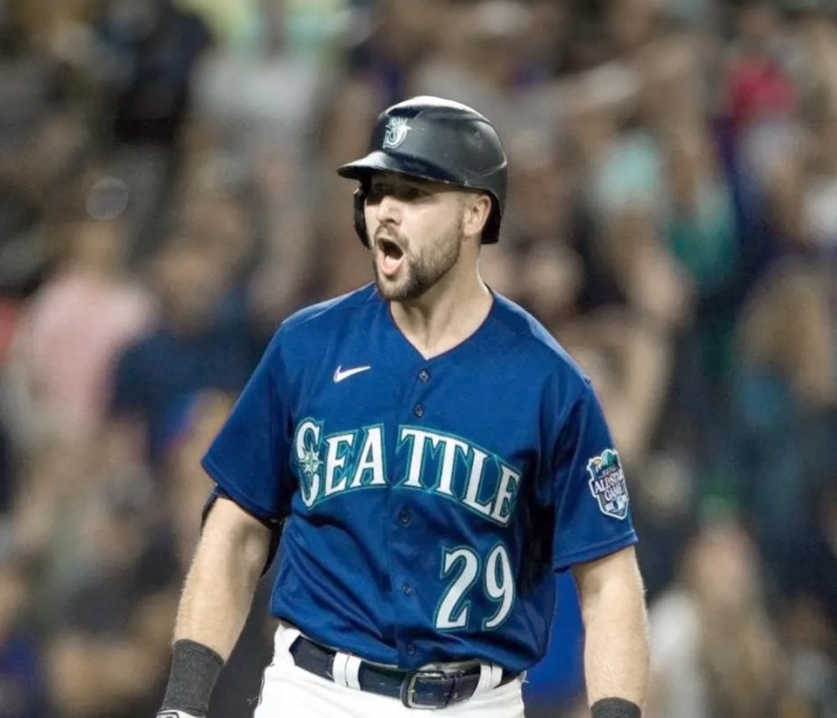 ¡Cal Raleigh está encendido! Suma su jonrón 31 y lider en las Grandes Ligas