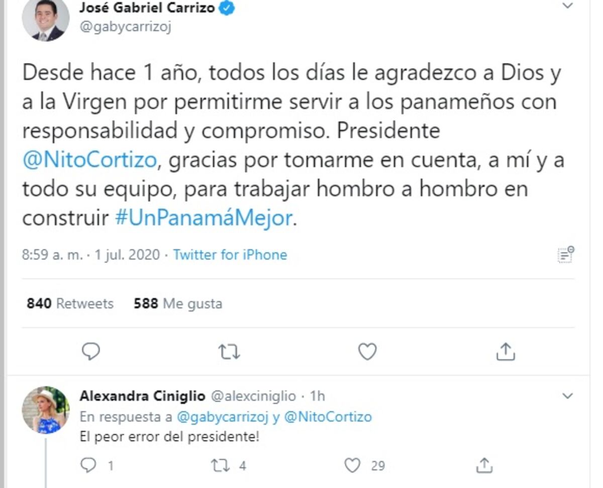 Le piden la renuncia a Gaby Carrizo en su cuenta de Twitter. Tuvo que ocultar muchos mensajes
