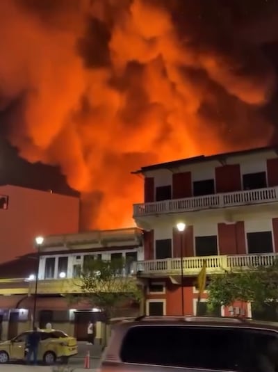 FOTOS | Otro incendio golpea el Casco Antiguo: ya son cuatro estructuras destruidas por el fuego en menos de una semana