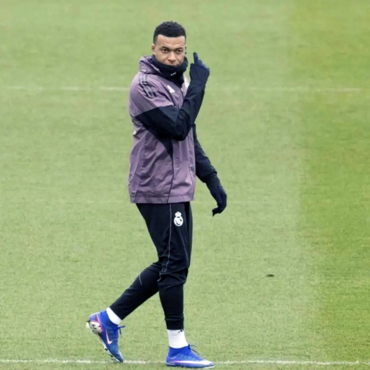 Mbappé en el ojo del huracán y el clásico lo pone contra la pared