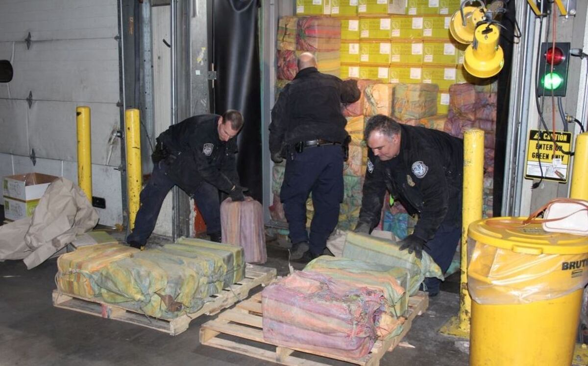 Incautan tonelada y media de cocaína; el cargamento más grande en 25 años