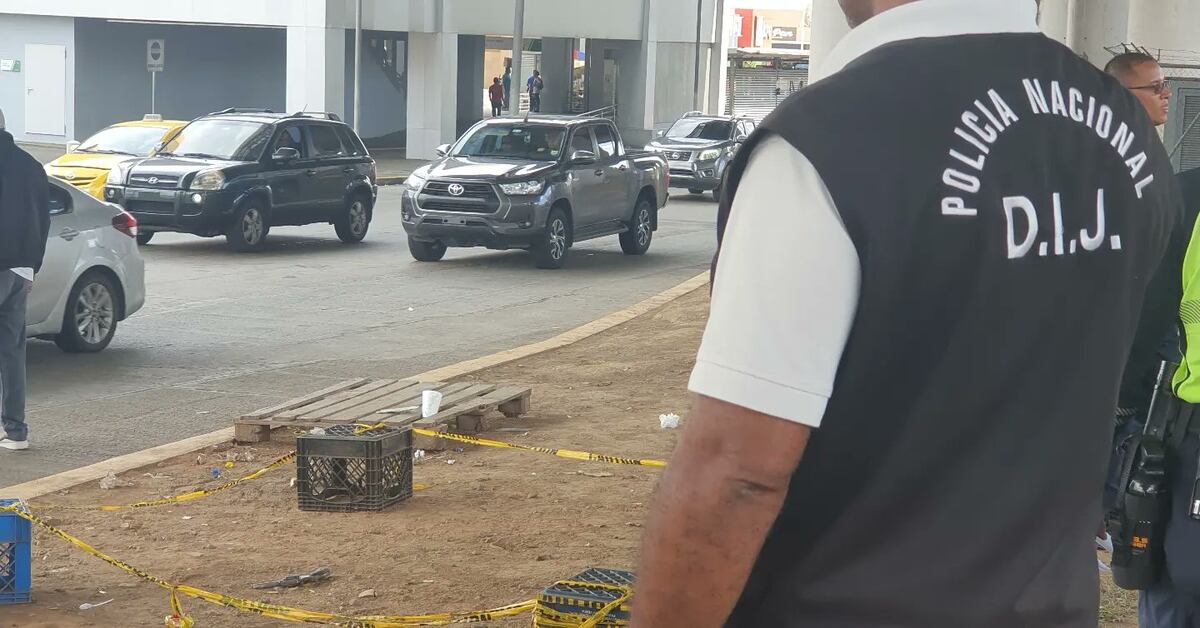 Balacera y persecución por la 24 de Diciembre. Policía impacta al pistolero