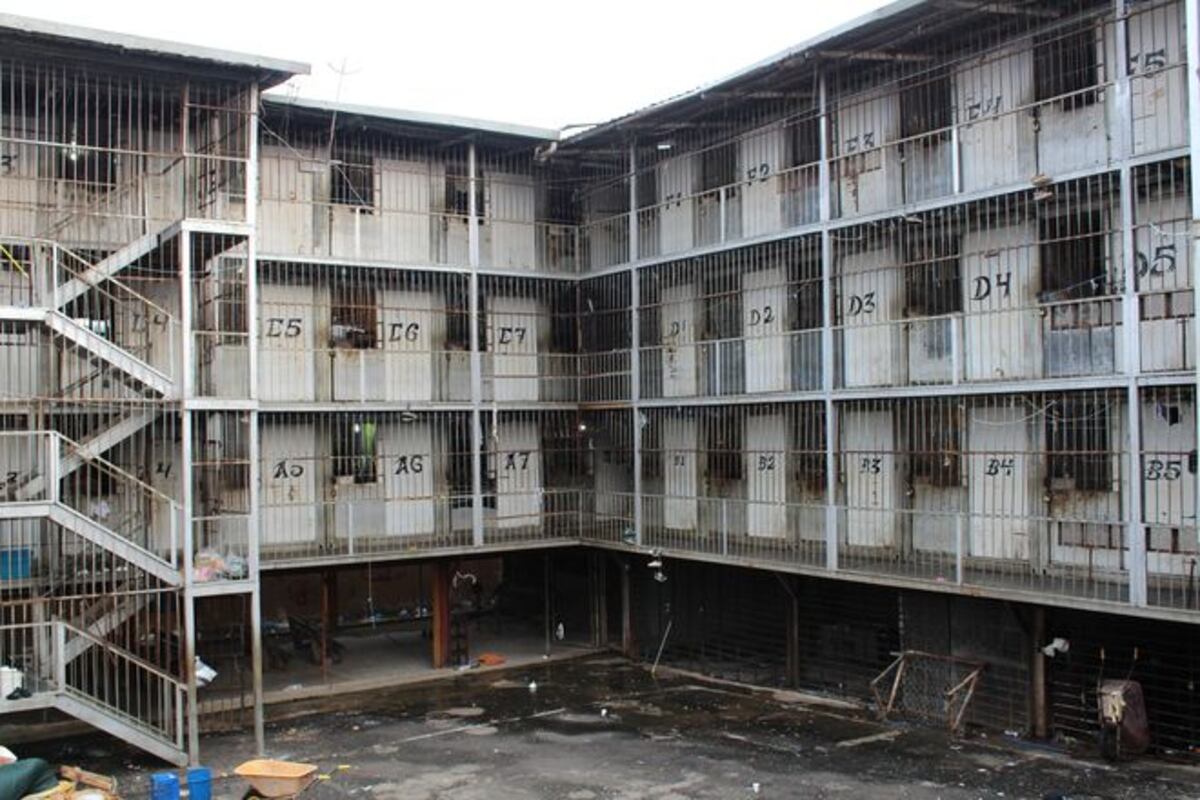 Culmina operación de traslado de privados de libertad de La Chorrera