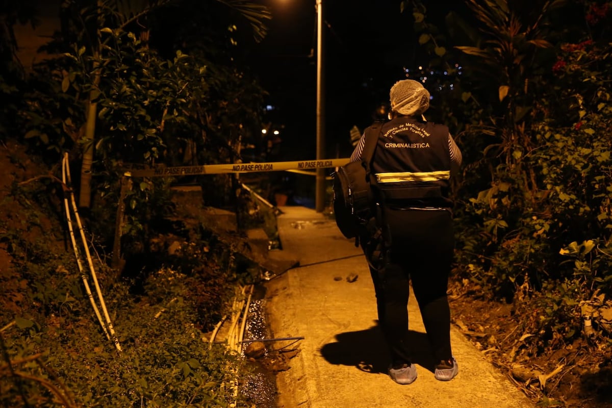 Tinajitas bajo fuego: hombre muere al intentar escapar de su asesino, según testigos