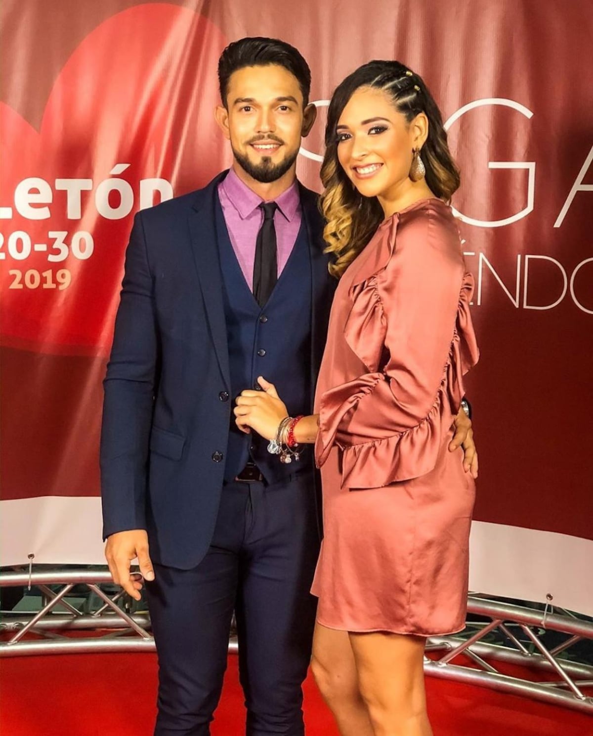 Los ‘Calle 7’ en planilla. Nace el bebé de ‘El Vaquero del Oeste’ y Ana Paula De León. Video