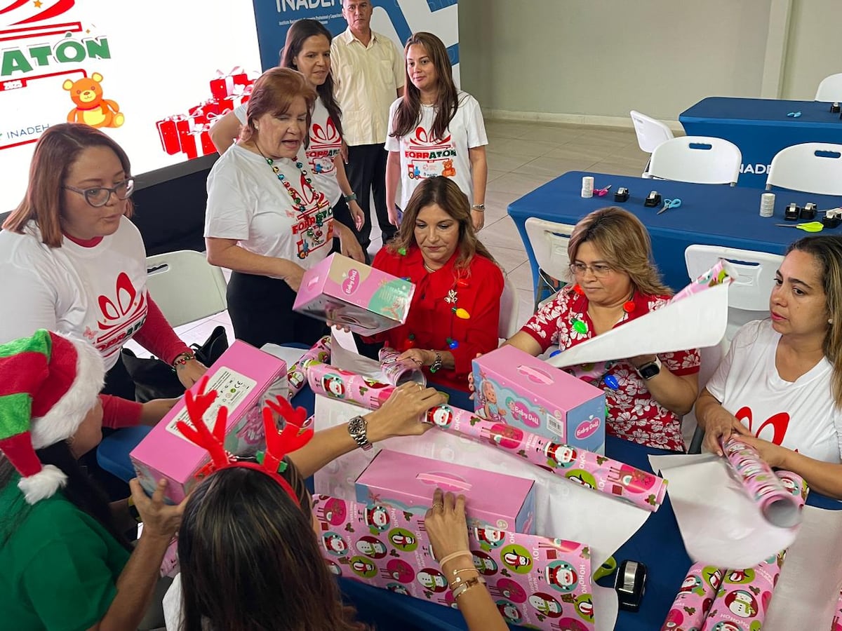 Forratón 2025: la gran maratón de envolver sonrisas para miles de niños