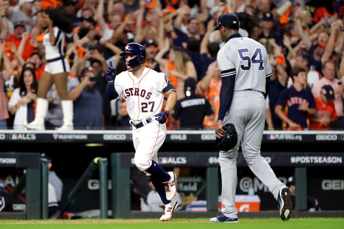 Venezolano tramposo. Altuve y su famoso jonrón contra los Yankees +Video