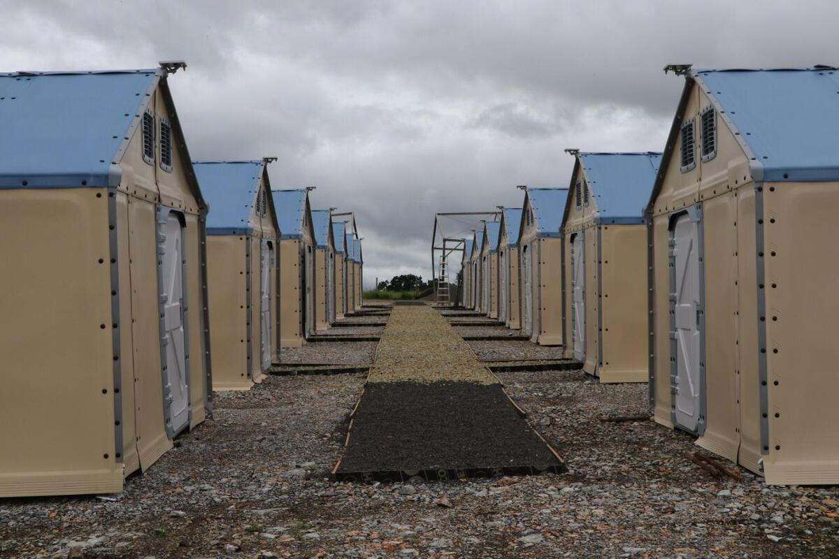 Migrantes haitianos imputados por incendiarios en Darién fueron trasladados a la cárcel de Tinajitas