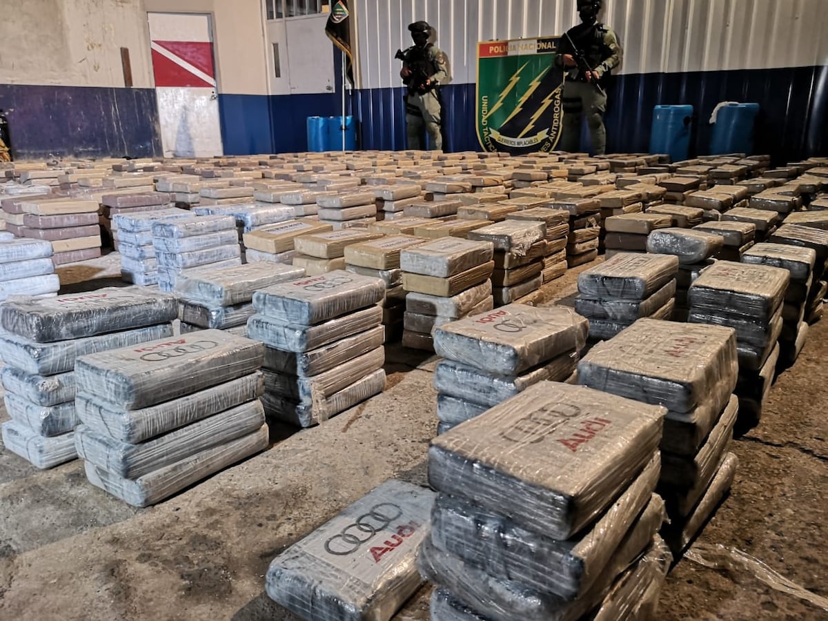 Decomisan más de mil kilos de droga en Veracruz