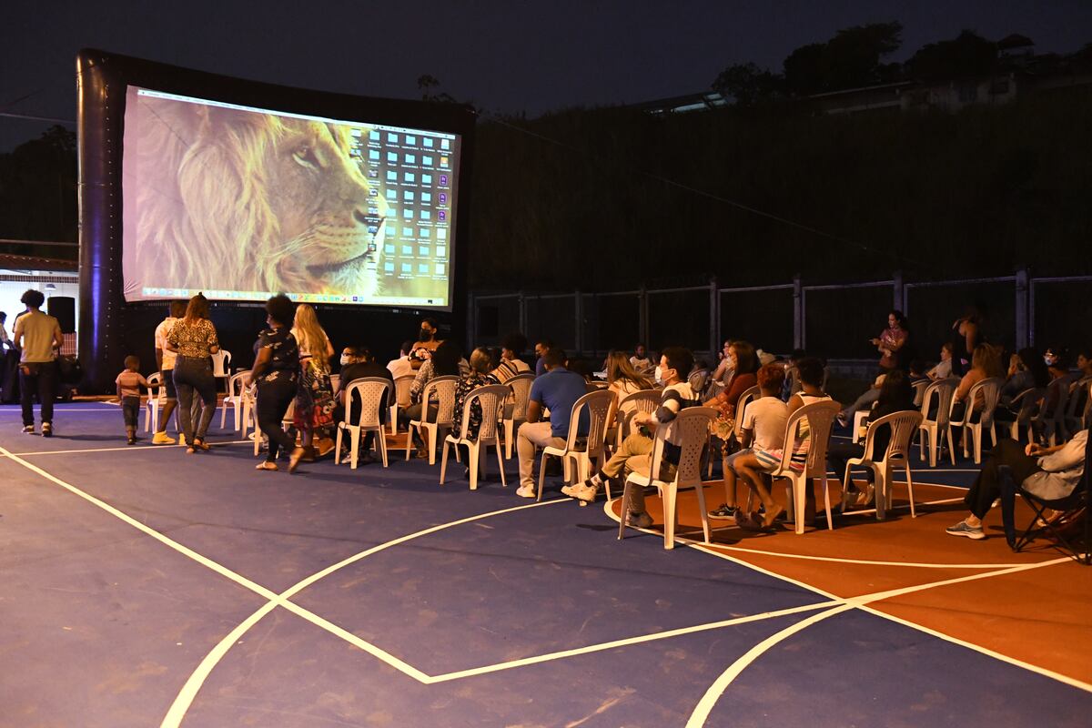 Cine Distrito, la iniciativa que busca la identidad cinematográfica de nuestros barrios y comunidades