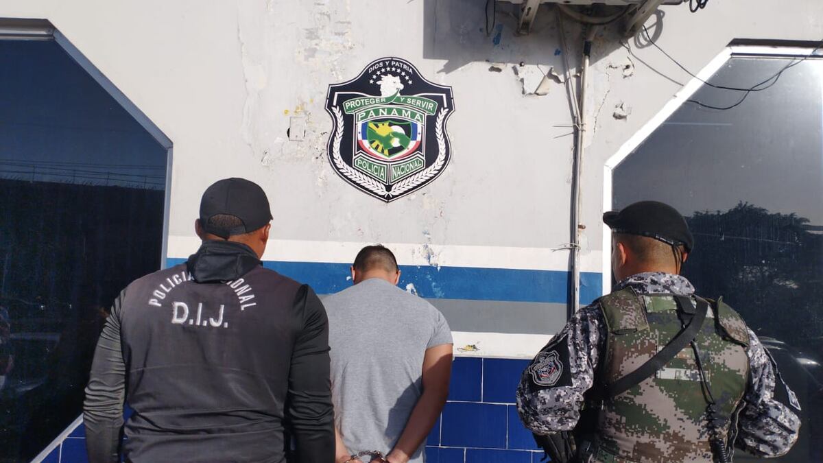 Operativo policial culmina con la captura de sujeto acusado de delitos graves