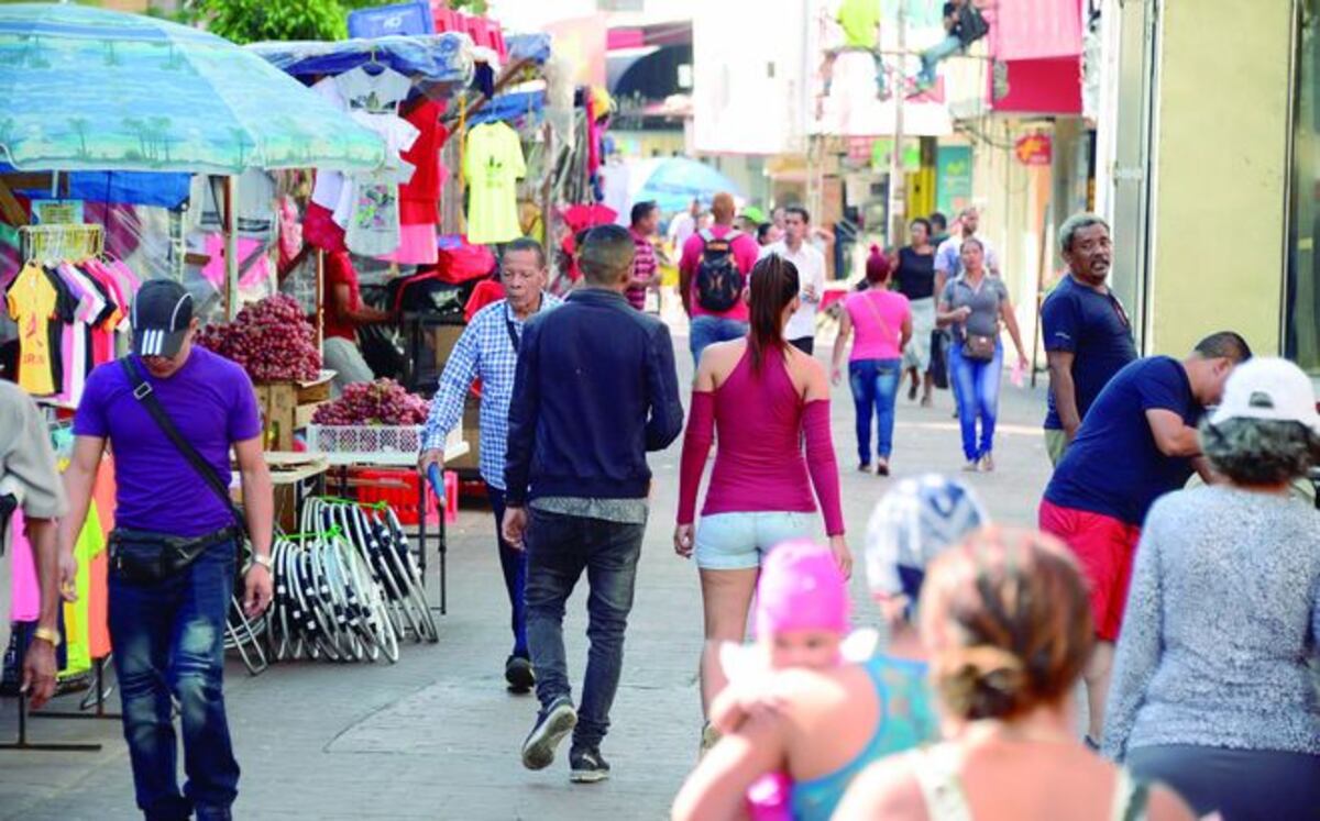 CUESTIONAN AJUSTE. Empresarios creen que podría darse la supresión de trabajos