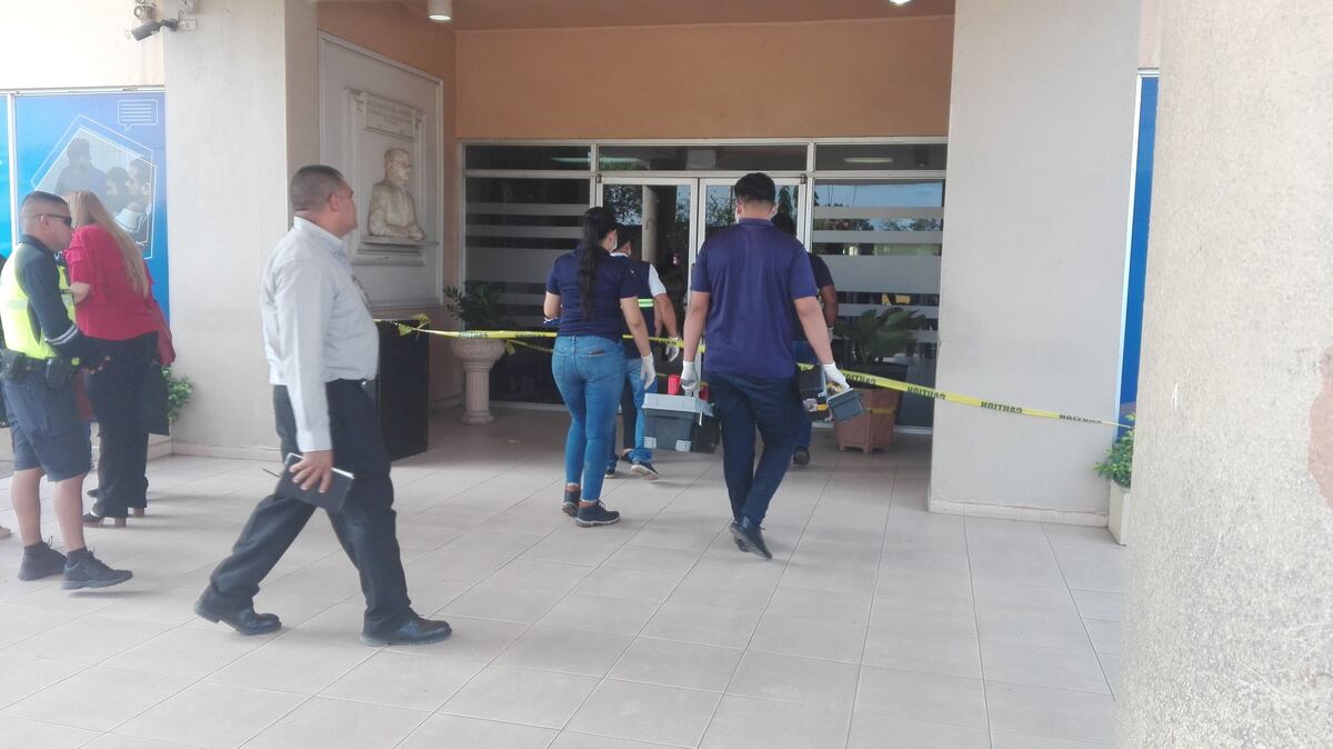 Asaltan en la U Latina de Santiago