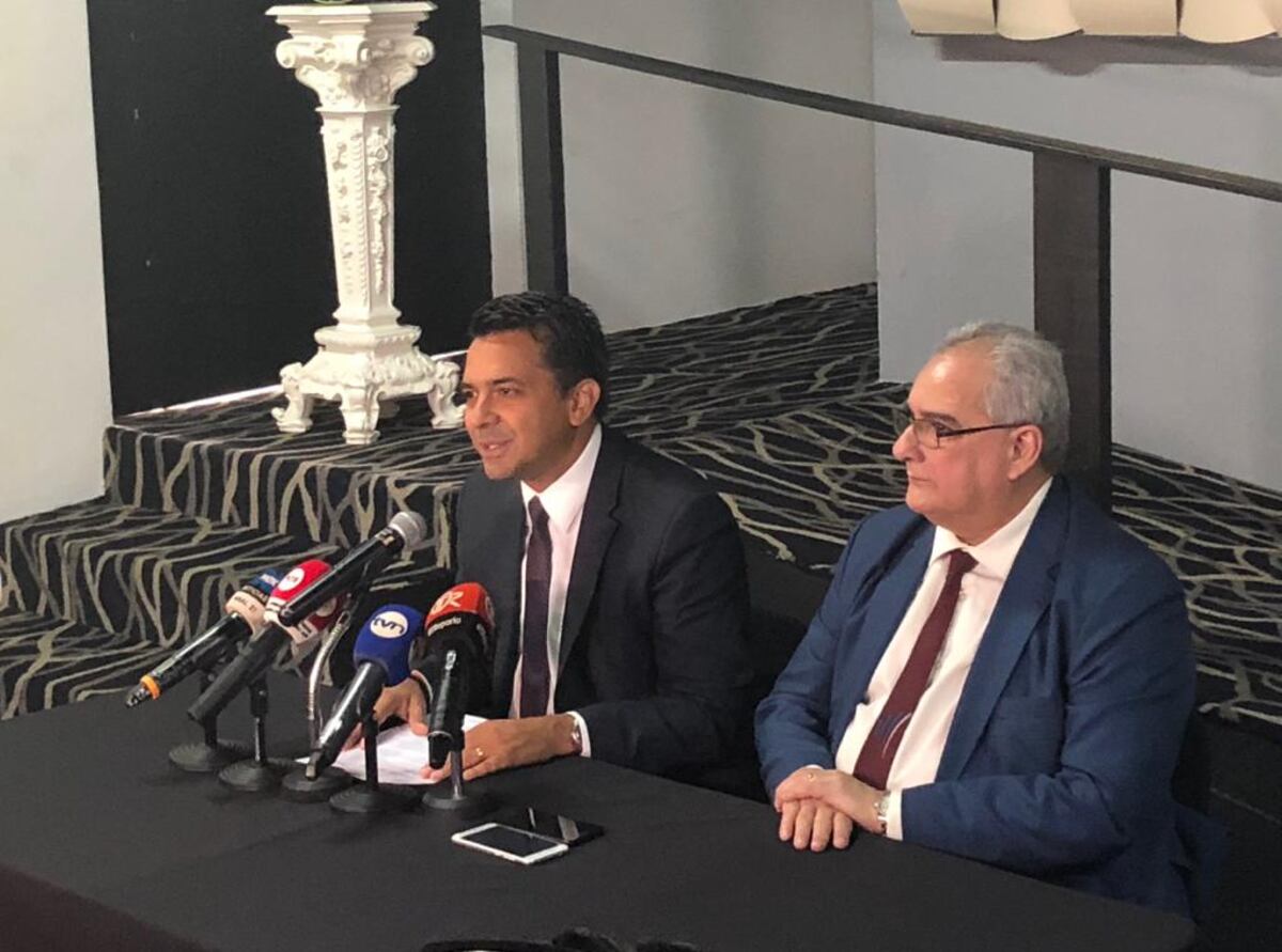 Ricardo Lombana anuncia a su compañero de fórmula rumbo a la presidencia