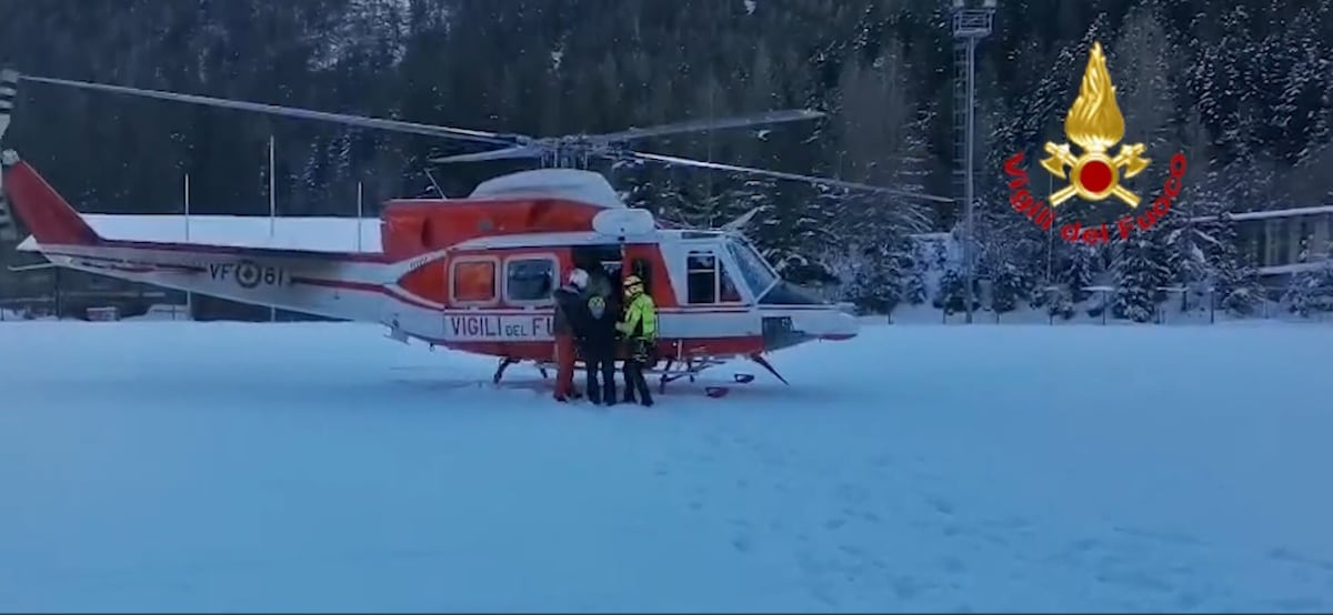 Evacúan a casi 100 personas tras accidente en teleférico de los Alpes italianos