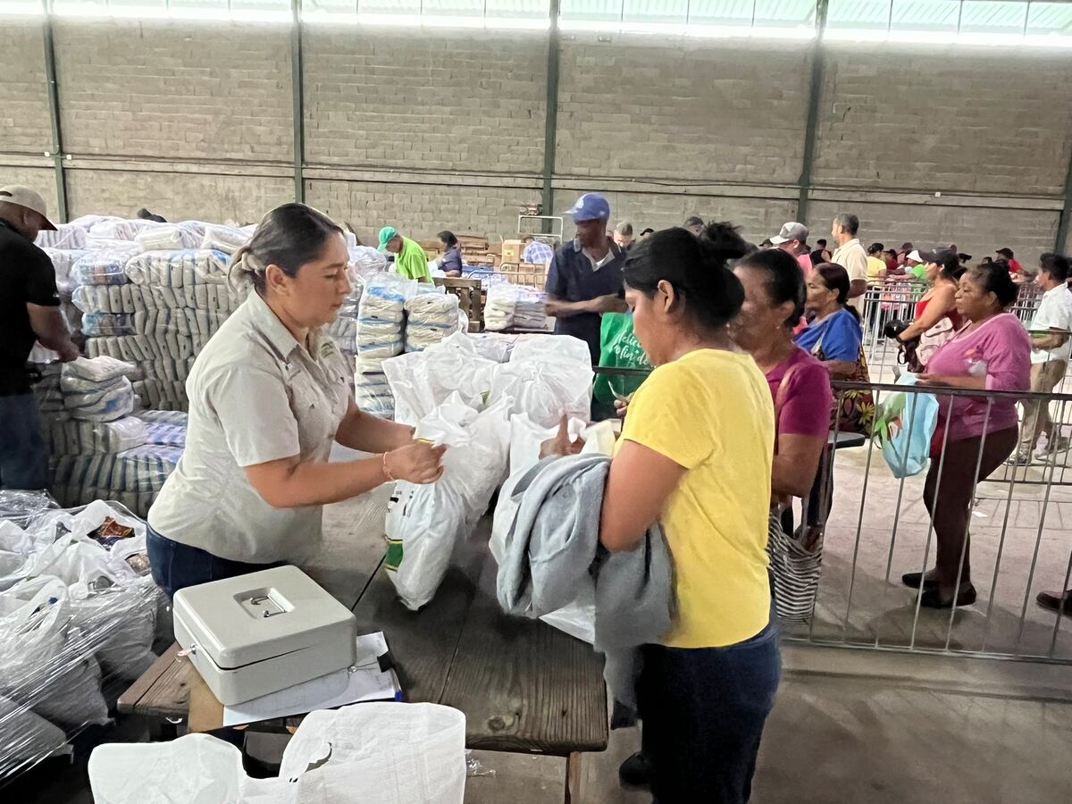 ¡Comida barata en Penonomé! El IMA abre su agrotienda y causa furor