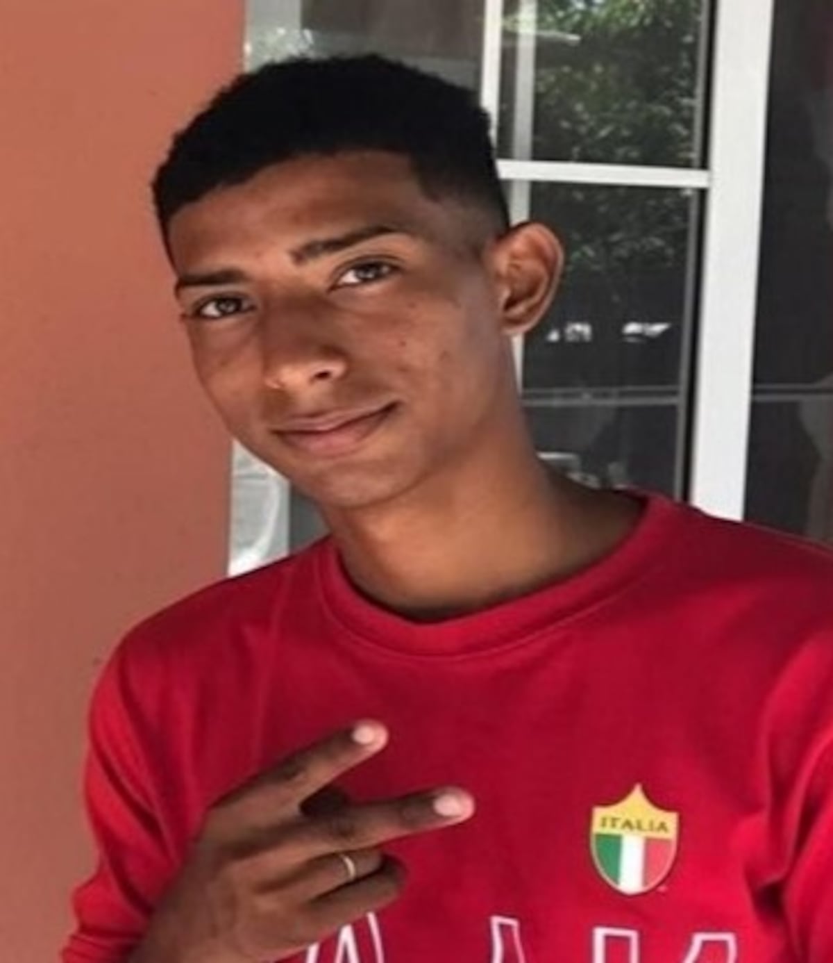 Globos blancos y dolor: Familias marchan en La Chorrera por los desaparecidos; Eduardo Sánchez y Daniel Barrios siguen sin ser encontrados