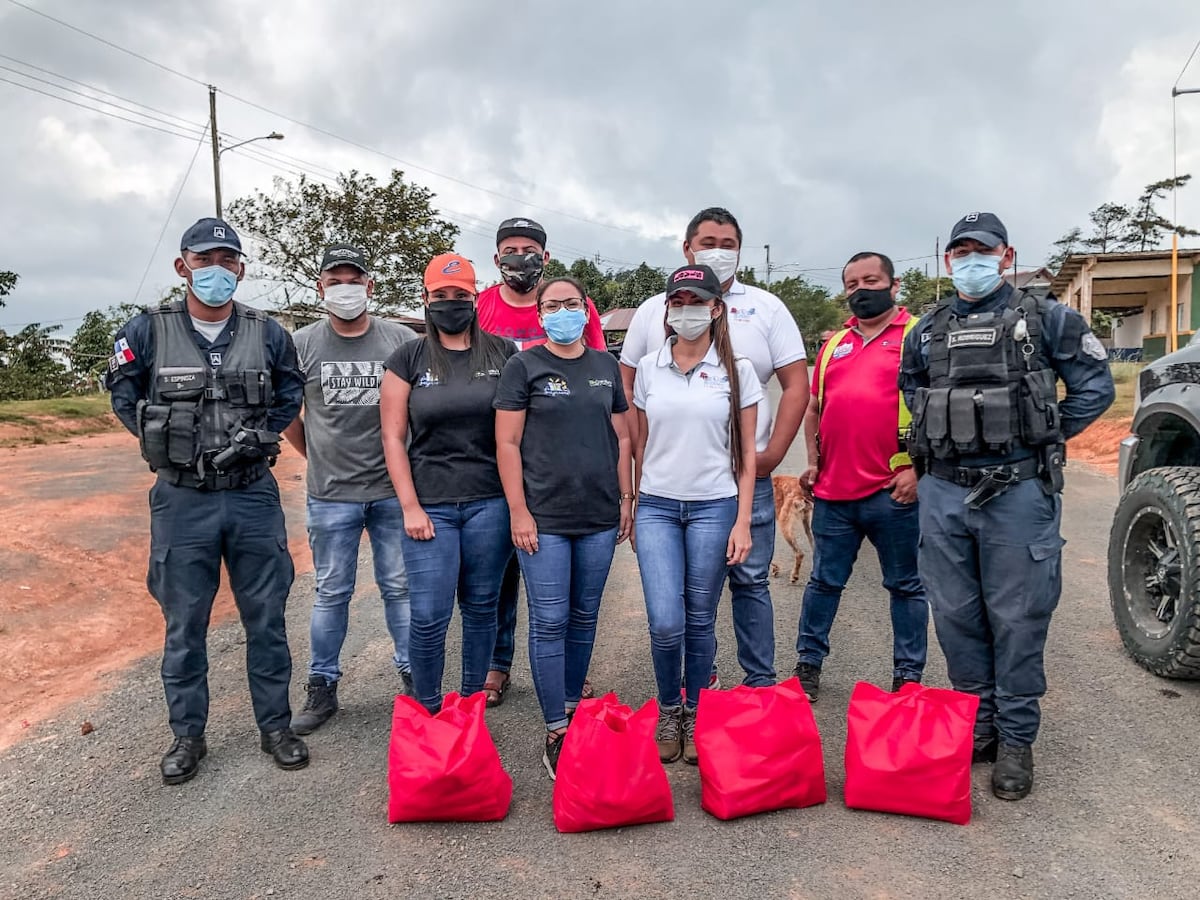 Llevan ayuda a Altos de Pacora. Video