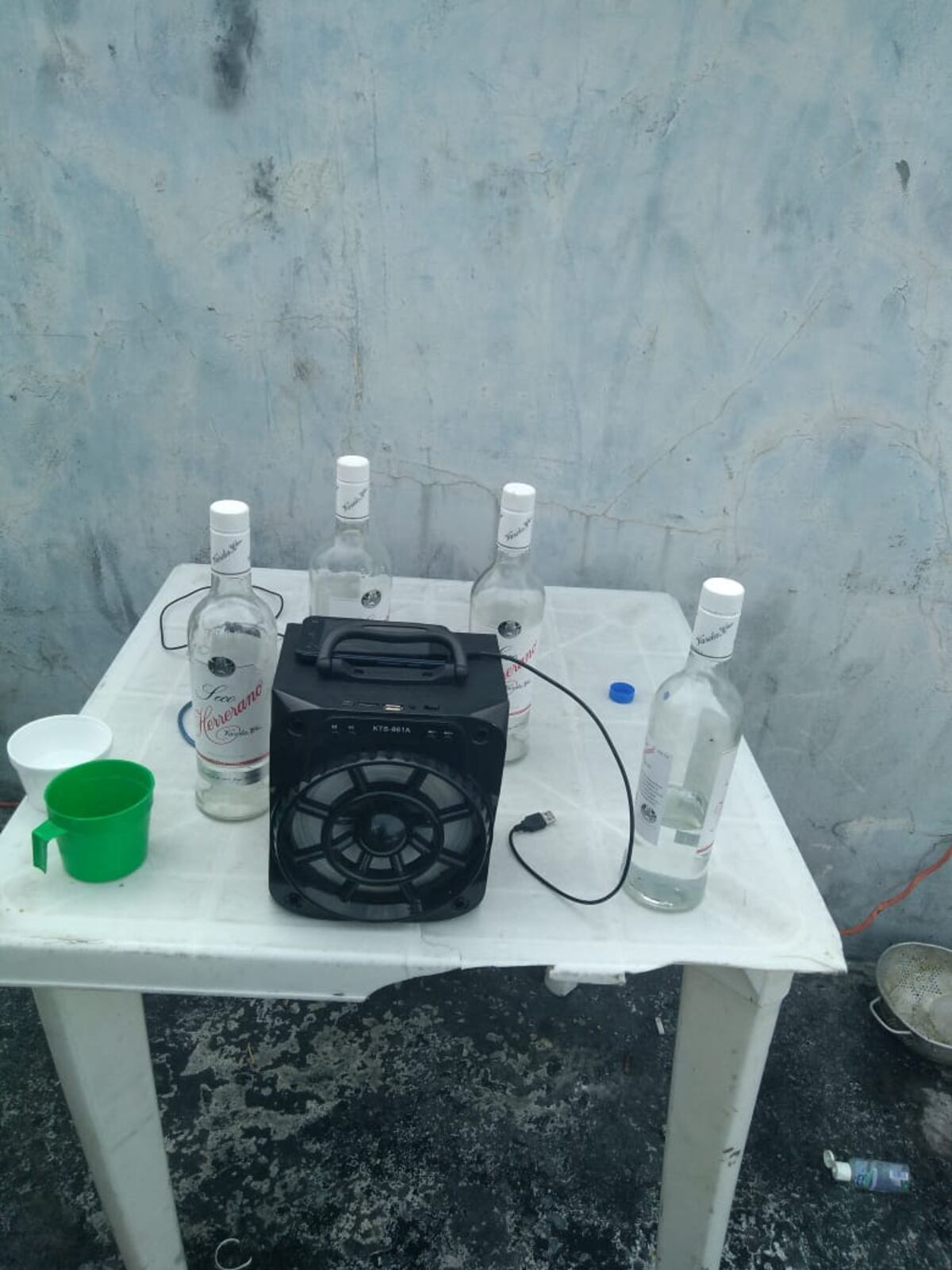 ¡Los sorprenden!  Otra chupata en una azotea de multi. Video 