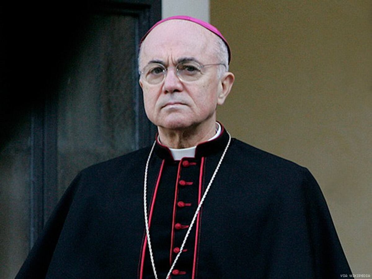 El ex nuncio de EEUU exigió la renuncia del papa Francisco