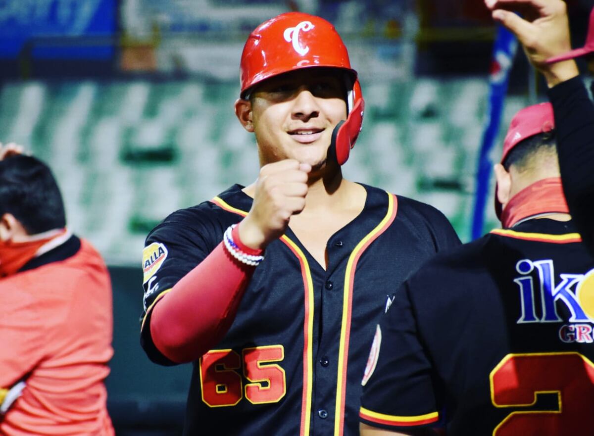 Panameño Amaya se perderá la Final del béisbol puertorriqueño