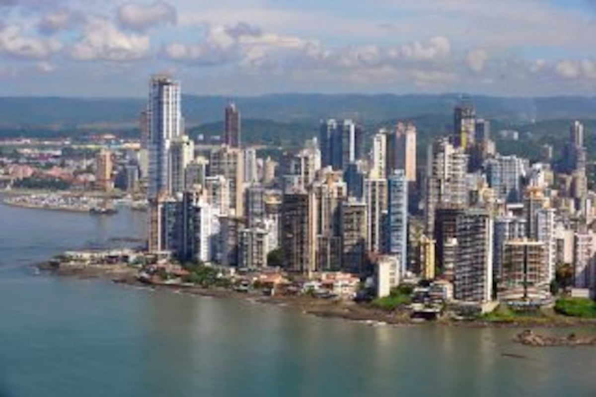 Panamá logra salir de la lista discriminatoria de Rusia
