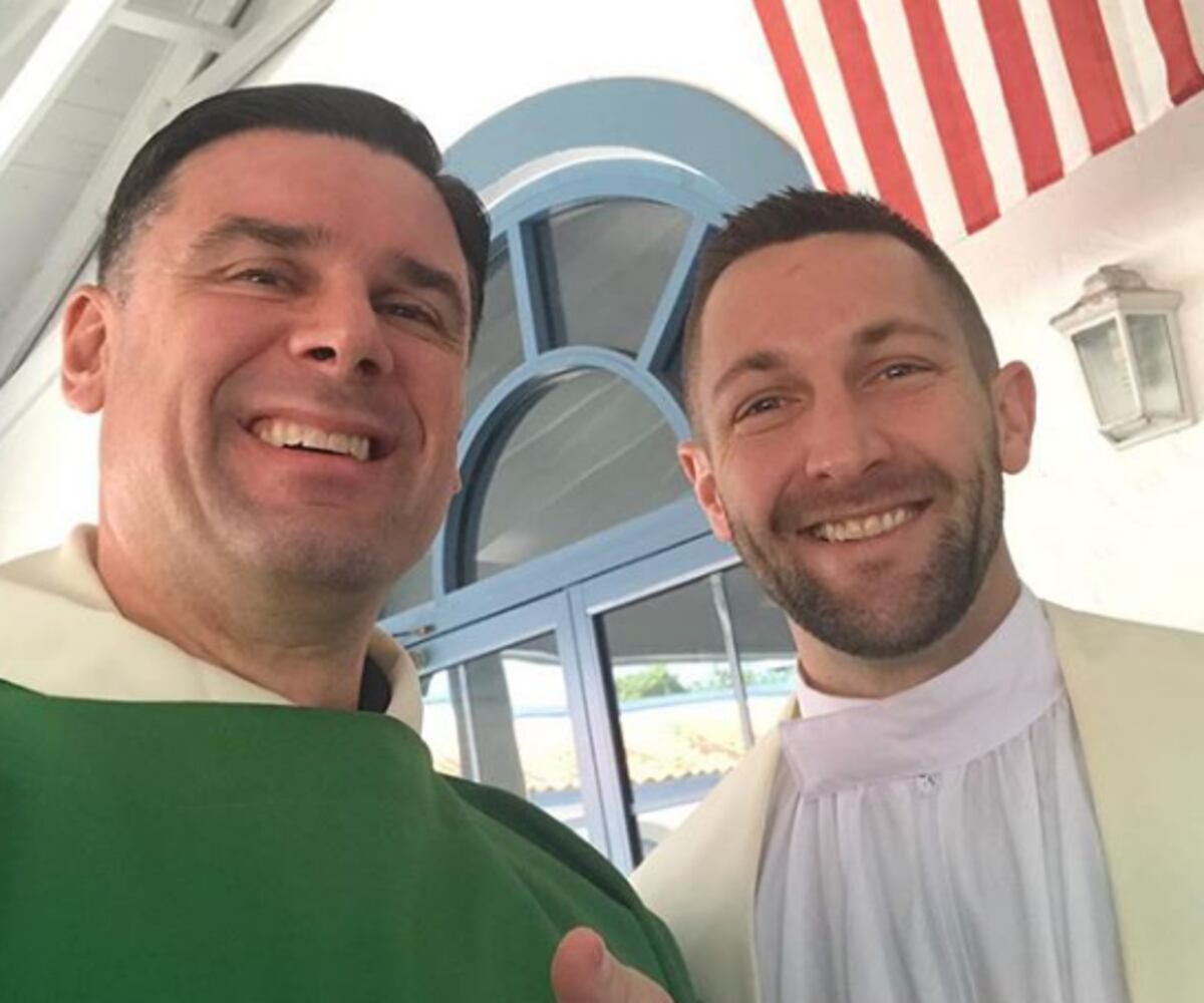 Conoce el padre más guapo de la JMJ (FOTOS)