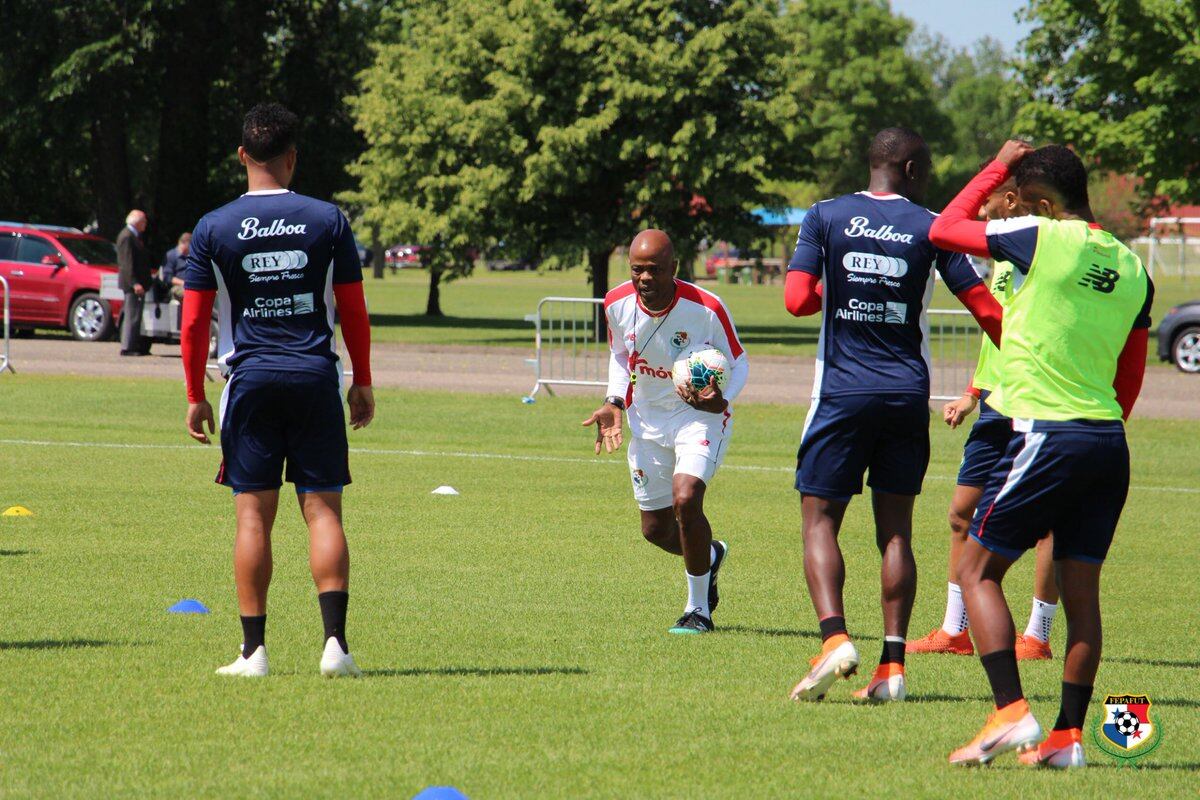  'Hay compromiso en la Selección", Armando Cooper 